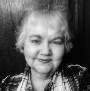 Meet your Posher, Delores